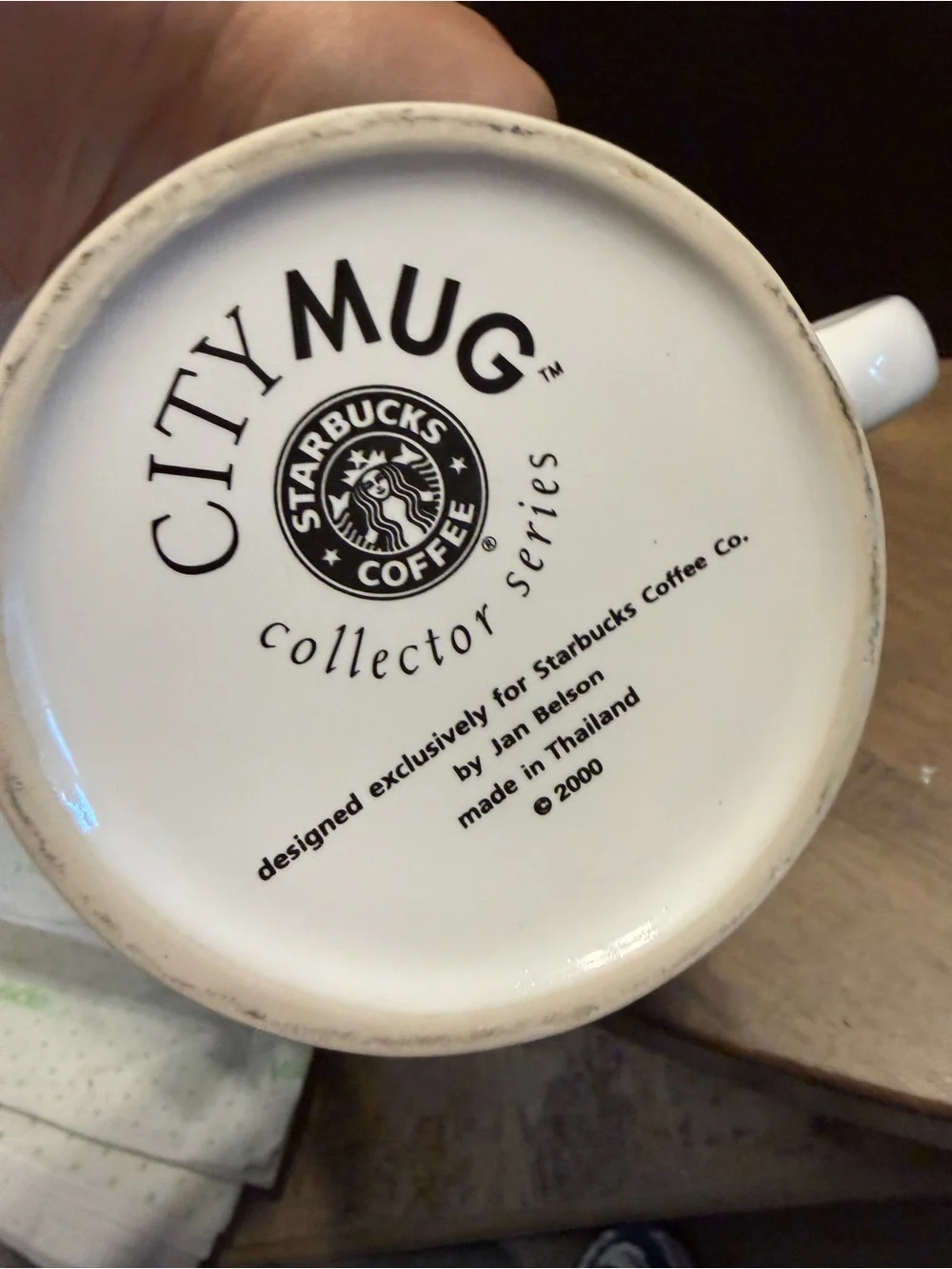 Starbucks Coffee Co. City Mug Collector Series - Hawaii Floral Lei Large 2000